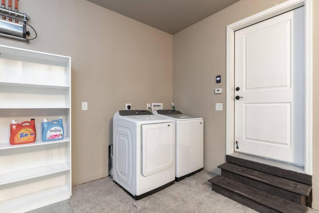 Birch Hill Retreat Great Location2+Garage+Aurora Villa Fairbanks Luaran gambar